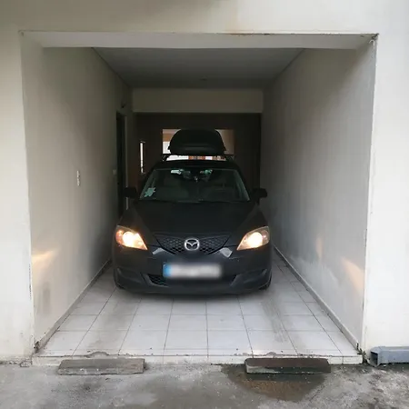 Nestor Apartment-near Historical Centre