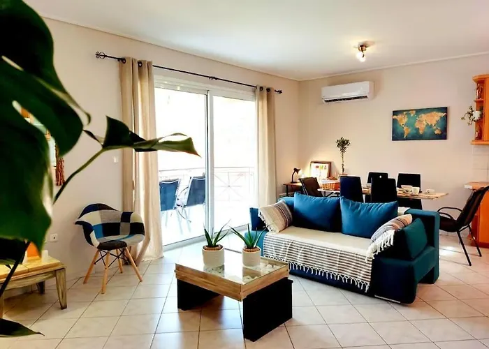 Nestor Apartment-near Historical Centre